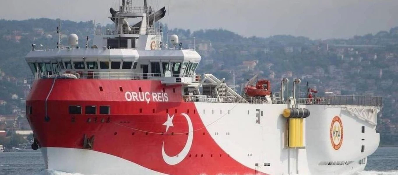 Εκτός αλλά... δίπλα στην ελληνική Υφαλοκρηπίδα το Oruc Reis - Η πορεία του ερευνητικού και το «παιχνίδι νεύρων»